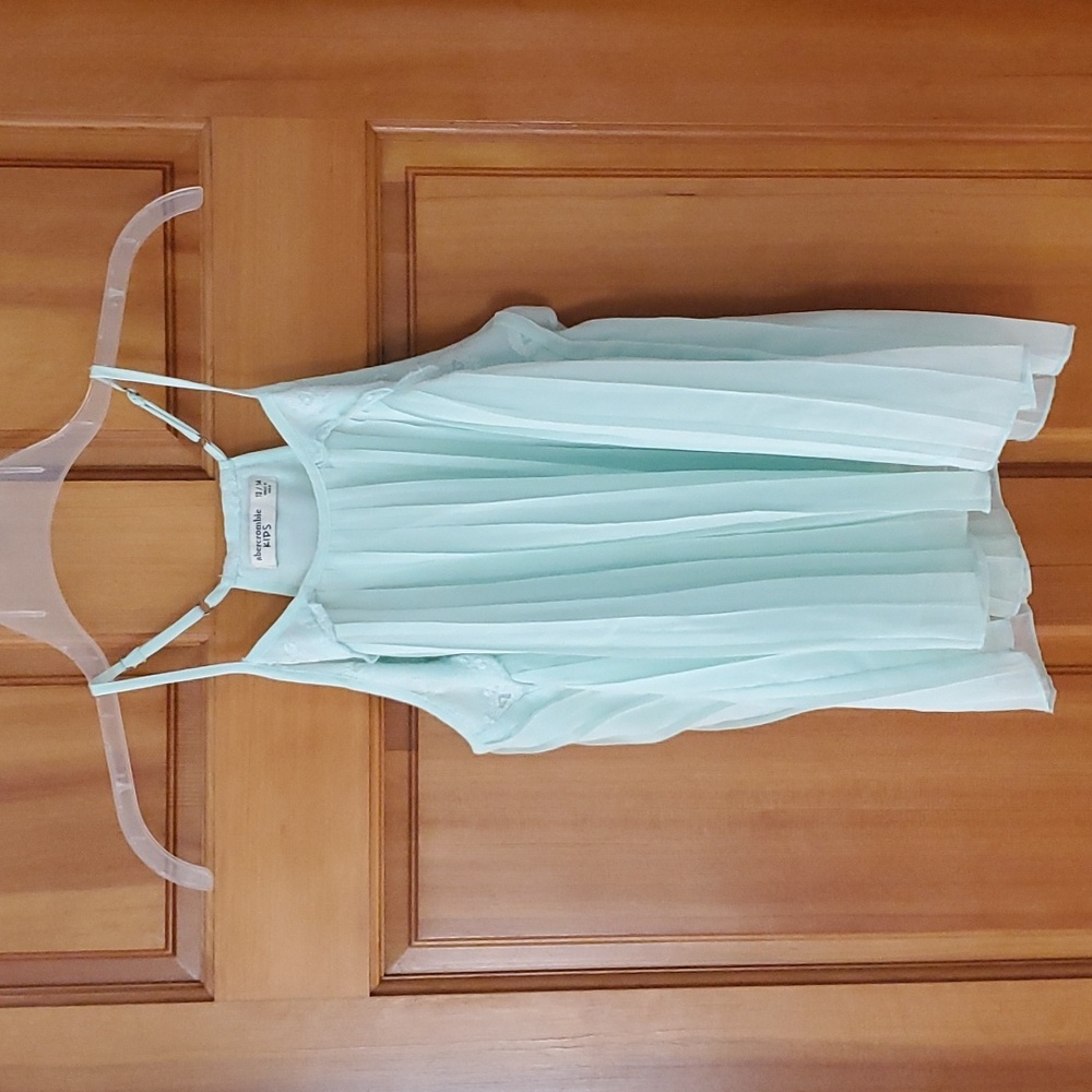 Abercrombie Mint Lace Pleated Spaghetti Strap Top Junior Size 13/14